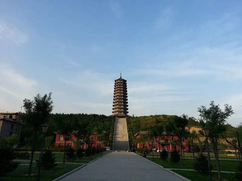 山西龙泉寺(图源:太原市万柏林区人民政府网站)