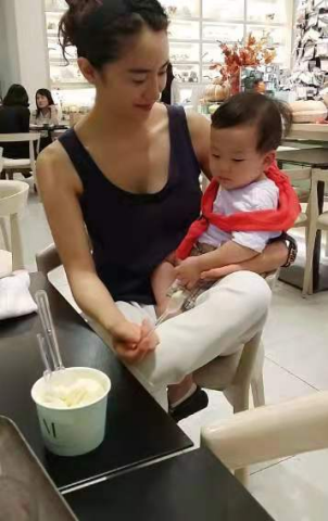 5位童年的<a href=