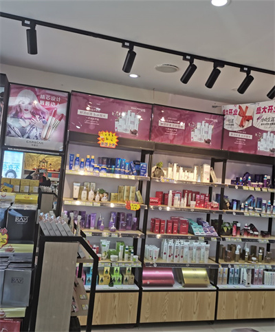 怎么开化妆品实体店 选择小资生活紧跟财富潮流