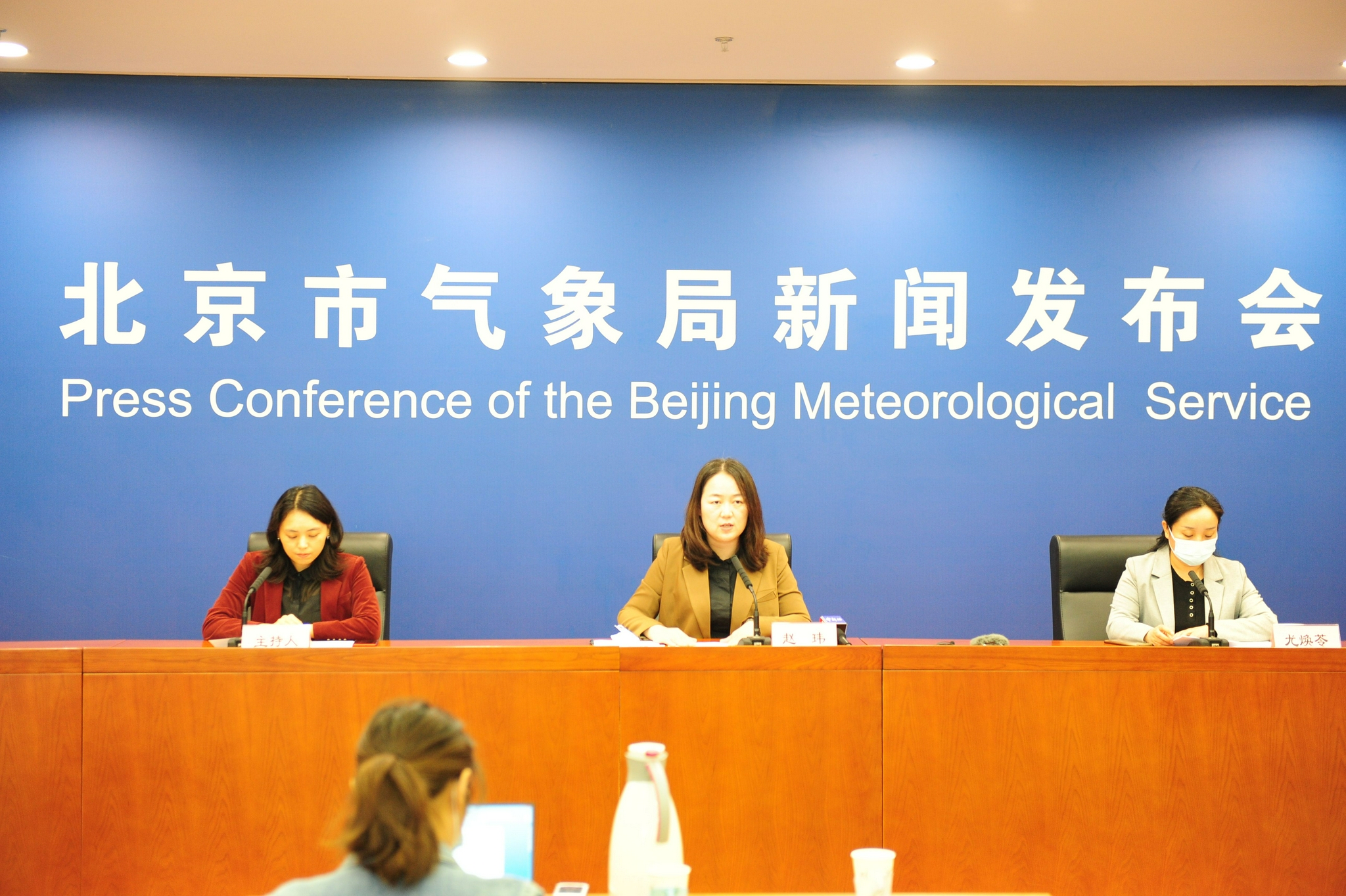 新闻8点见│今年下半年以来最强冷空气来了,北京会提前供暖吗?休闲区蓝鸢梦想 - Www.slyday.coM 新闻8点见│今年下半年以来最强冷空气来了,北京会提前供暖吗?休闲区蓝鸢梦想 - Www.slyday.coM