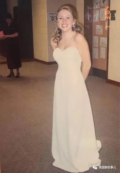 “对我下手是他最大错误!” 15岁少女被连环杀手绑架18小时后智取自救!太厉害了休闲区蓝鸢梦想 - Www.slyday.coM “对我下手是他最大错误!” 15岁少女被连环杀手绑架18小时后智取自救!太厉害了休闲区蓝鸢梦想 - Www.slyday.coM