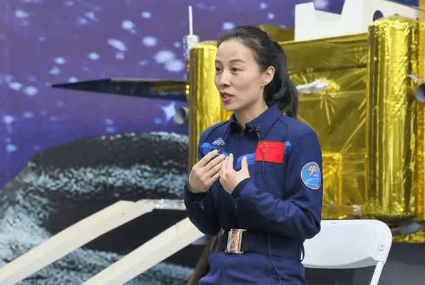 好飒!中国空间站首位女航天员,竟然这么“大有来头”!休闲区蓝鸢梦想 - Www.slyday.coM 好飒!中国空间站首位女航天员,竟然这么“大有来头”!休闲区蓝鸢梦想 - Www.slyday.coM