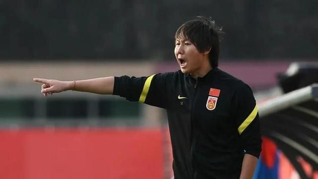 1-0到2-0!国足踢疯了,2次痛击黑马,冲21年神迹,<a href=