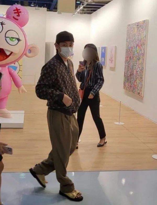 金泰亨恋爱传闻的源头是？否认与<a href=