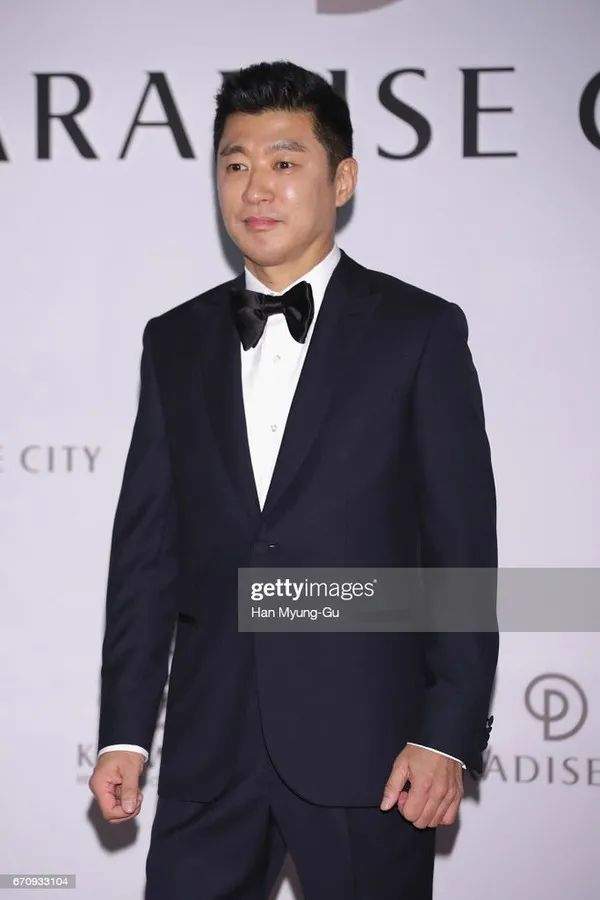 金泰亨恋爱传闻的源头是？否认与<a href=