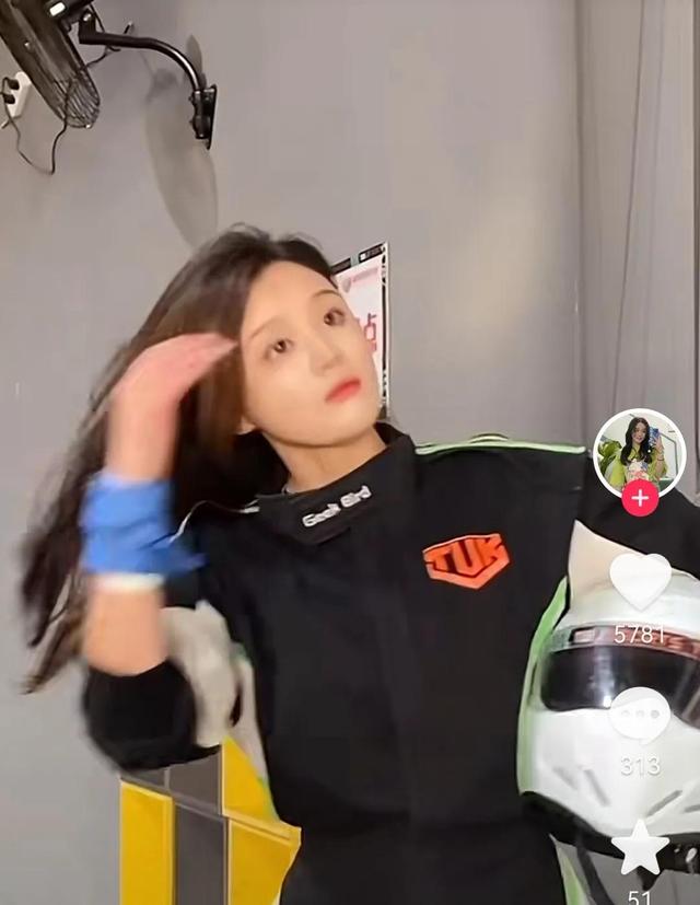 美女网红直播喝农药结果意外去世,好友谴责网友:你不怕做噩梦吗休闲区蓝鸢梦想 - Www.slyday.coM 美女网红直播喝农药结果意外去世,好友谴责网友:你不怕做噩梦吗休闲区蓝鸢梦想 - Www.slyday.coM