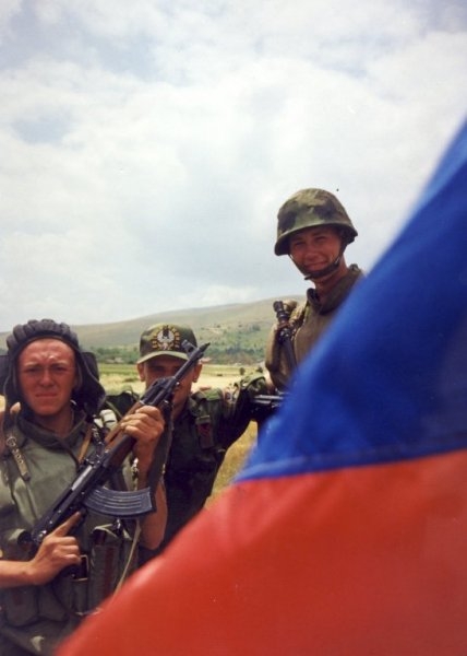 天降神兵  <a href=