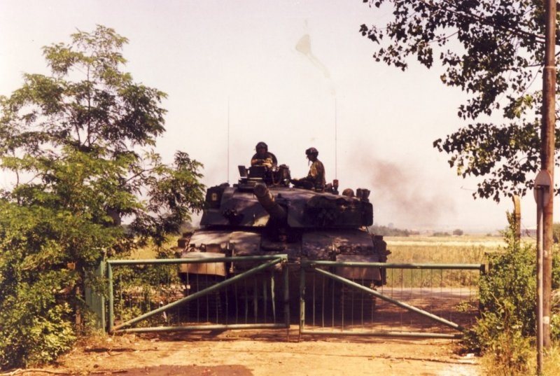 天降神兵  <a href=