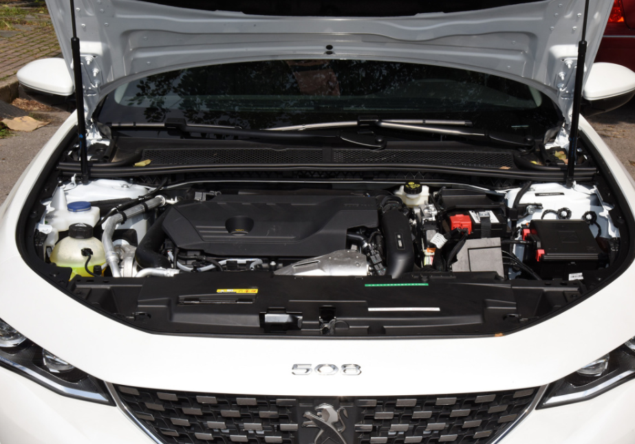 法系B级车同门对比:雪铁龙凡尔赛C5 X和标致508L谁更好?