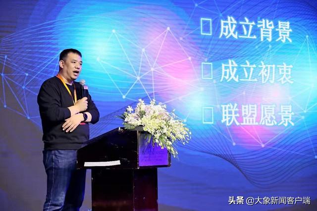 郑州42岁民警郝锐不幸殉职——累倒在守护群众“钱袋子”路上的“反诈先锋”休闲区蓝鸢梦想 - Www.slyday.coM 郑州42岁民警郝锐不幸殉职——累倒在守护群众“钱袋子”路上的“反诈先锋”休闲区蓝鸢梦想 - Www.slyday.coM