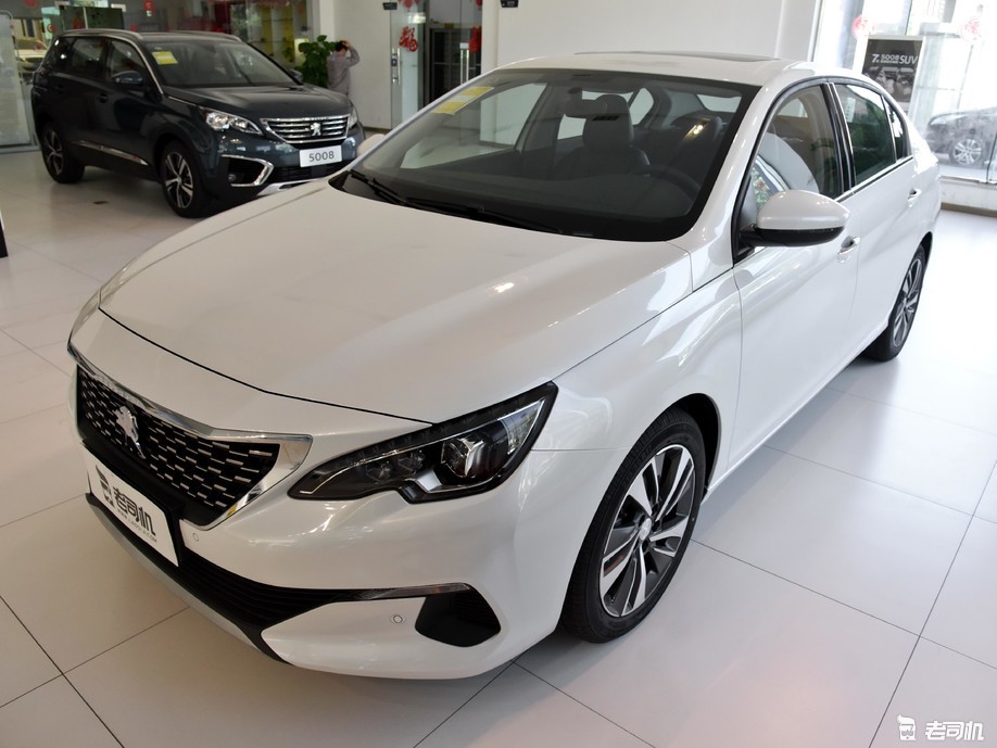 12万元左右你选谁? 凌渡 VS 标致408