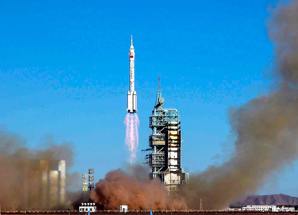 神舟14号返回舱为什么在中间 7307-3cc2c071e2db5977017cde813096e7e1.jpg