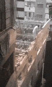 32张笑死人的照片,看到第一张就被惊呆了!发给大家乐一乐~休闲区蓝鸢梦想 - Www.slyday.coM 32张笑死人的照片,看到第一张就被惊呆了!发给大家乐一乐~休闲区蓝鸢梦想 - Www.slyday.coM