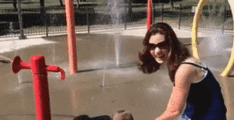 32张笑死人的照片,看到第一张就被惊呆了!发给大家乐一乐~休闲区蓝鸢梦想 - Www.slyday.coM 32张笑死人的照片,看到第一张就被惊呆了!发给大家乐一乐~休闲区蓝鸢梦想 - Www.slyday.coM