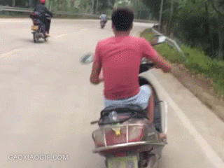 32张笑死人的照片,看到第一张就被惊呆了!发给大家乐一乐~休闲区蓝鸢梦想 - Www.slyday.coM 32张笑死人的照片,看到第一张就被惊呆了!发给大家乐一乐~休闲区蓝鸢梦想 - Www.slyday.coM