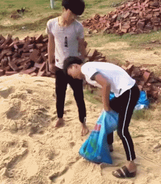 32张笑死人的照片,看到第一张就被惊呆了!发给大家乐一乐~休闲区蓝鸢梦想 - Www.slyday.coM 32张笑死人的照片,看到第一张就被惊呆了!发给大家乐一乐~休闲区蓝鸢梦想 - Www.slyday.coM