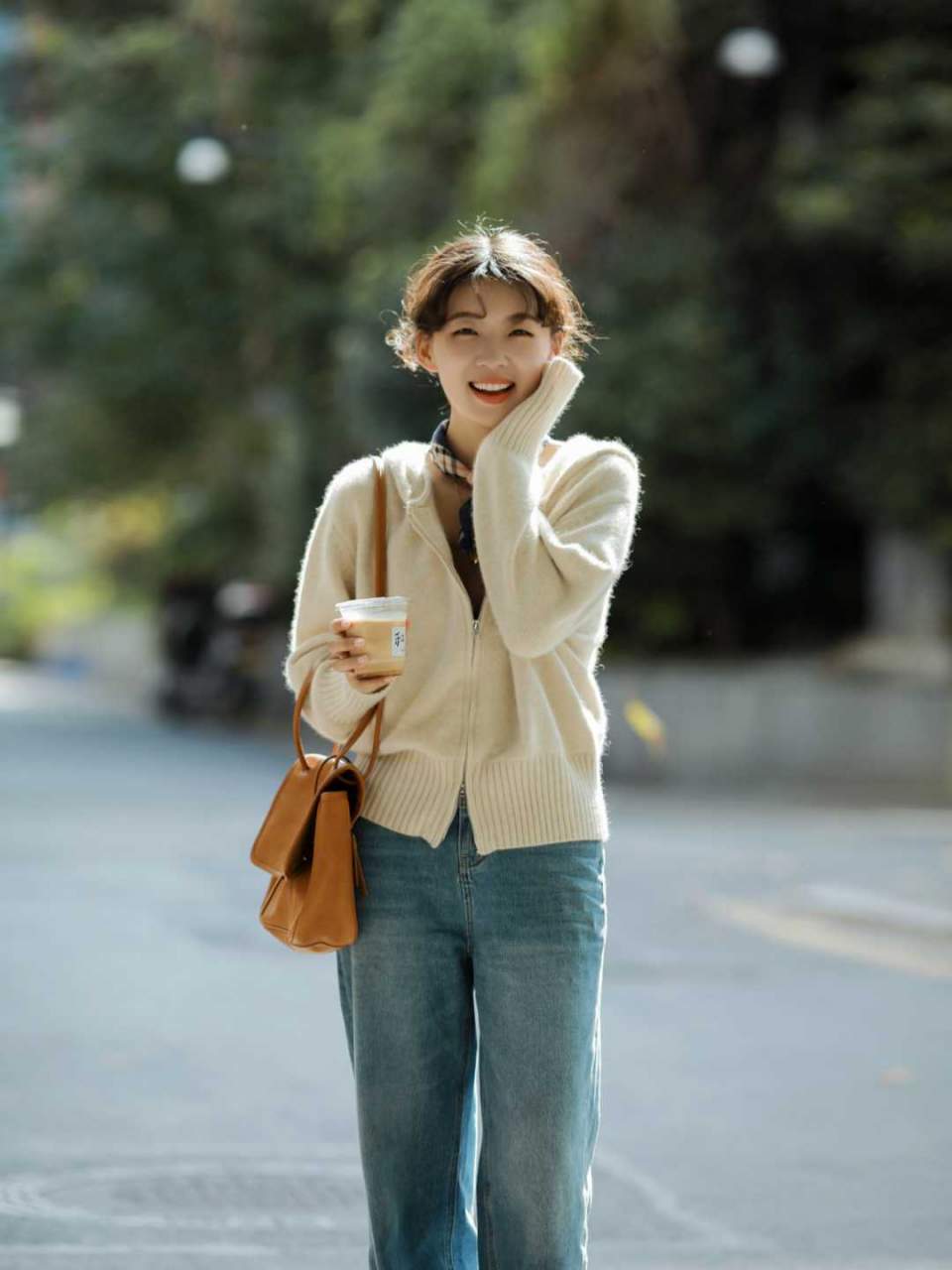 小个子女生不露腿穿搭法来喽！又美又可爱，软糯效果真的超减龄