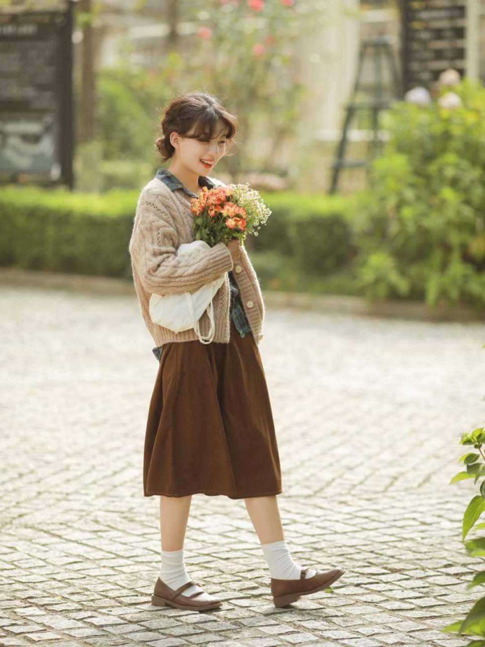 小个子女生不露腿穿搭法来喽！又美又可爱，软糯效果真的超减龄