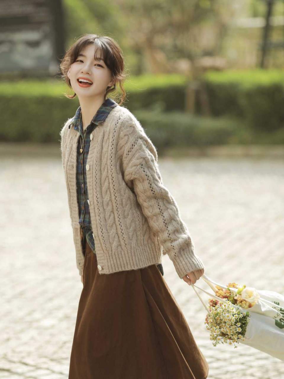 小个子女生不露腿穿搭法来喽！又美又可爱，软糯效果真的超减龄