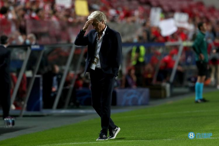 本菲卡主帅:我们本不该丢这么多球,格纳布里的出场改变了局势休闲区蓝鸢梦想 - Www.slyday.coM 本菲卡主帅:我们本不该丢这么多球,格纳布里的出场改变了局势休闲区蓝鸢梦想 - Www.slyday.coM