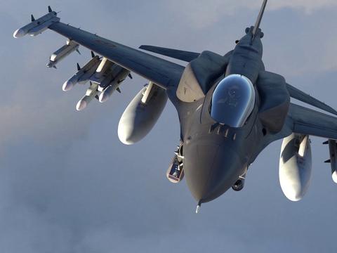台当局要求，美国提前向台交付F-16V战机，这简直是螳臂当车！