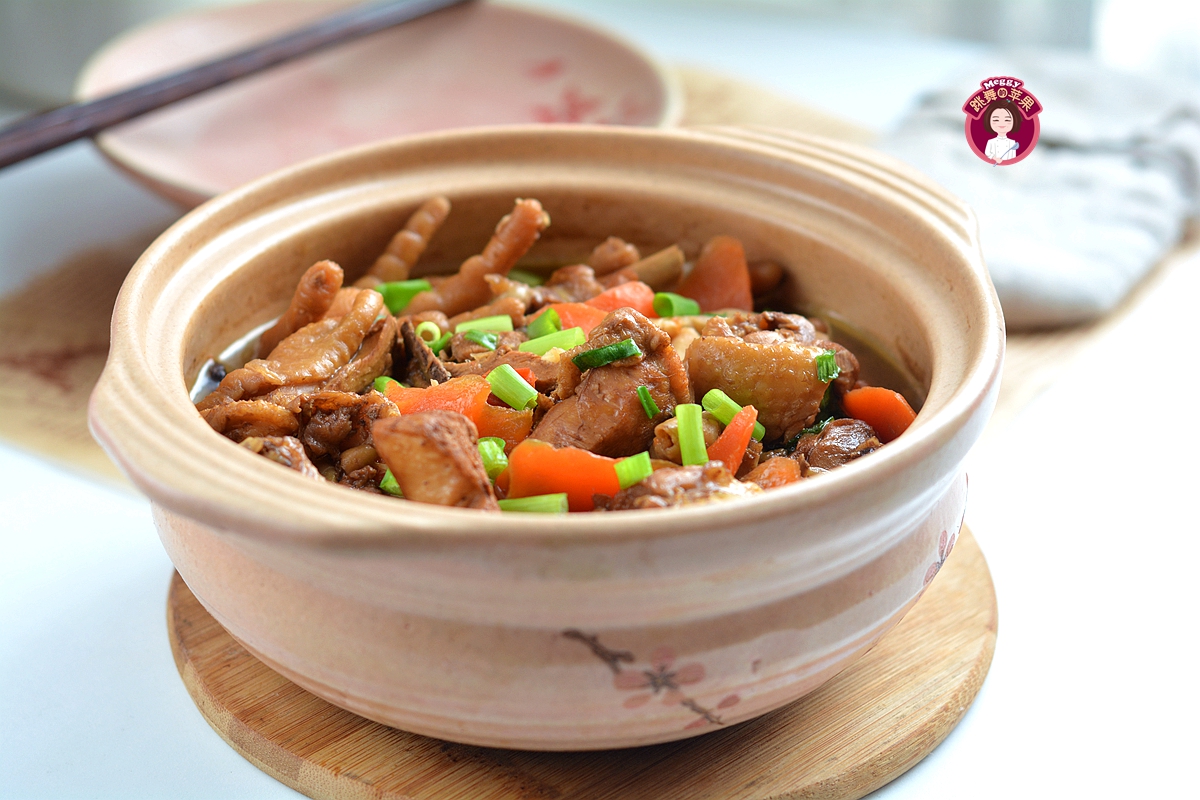 [转载]砂锅焖鸡真是太香了，半只土鸡转眼吃光了，汤比肉还受欢迎