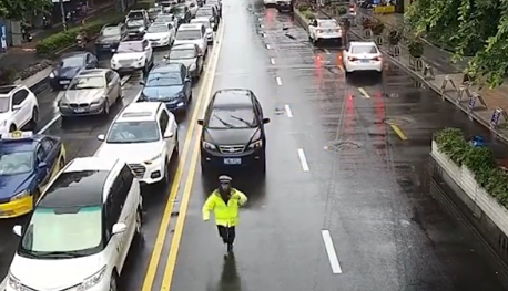 刚刚通报:免职丨夫妻发高烧还打牌,4人确诊!休闲区蓝鸢梦想 - Www.slyday.coM 刚刚通报:免职丨夫妻发高烧还打牌,4人确诊!休闲区蓝鸢梦想 - Www.slyday.coM