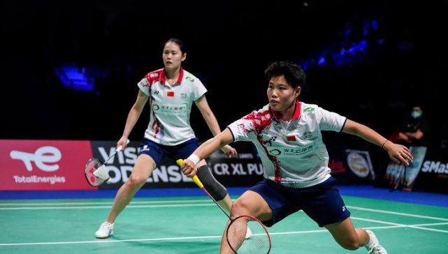 国羽1冠收官!奥运冠军黄东萍携女双新搭档 横扫<a href=