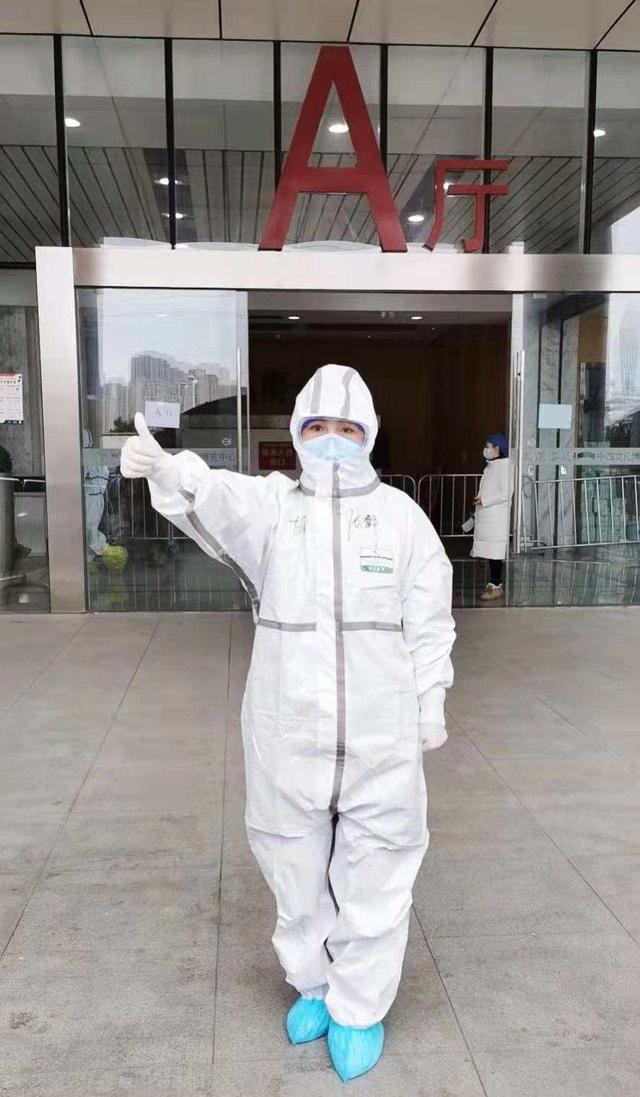 他们,去年赴武汉抗疫,现在又冲上兰州救治一线休闲区蓝鸢梦想 - Www.slyday.coM 他们,去年赴武汉抗疫,现在又冲上兰州救治一线休闲区蓝鸢梦想 - Www.slyday.coM