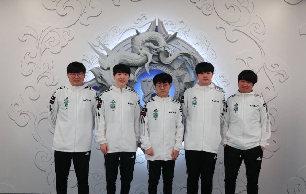 今年是LCK最强的一年?3队全部3-0晋级,4强20位选手中17位<a href=