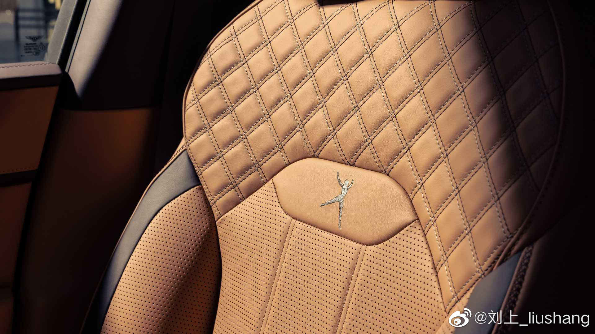 宾利添越的<a href=