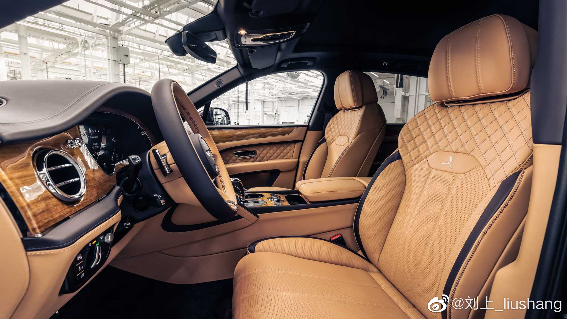 宾利添越的<a href=