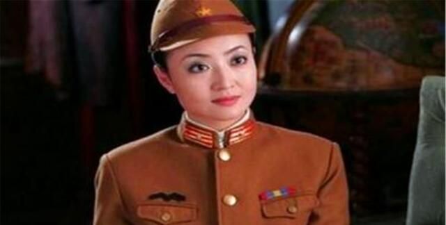 她是<a href=