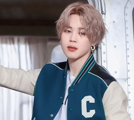 中国粉丝集资百万为<a href=