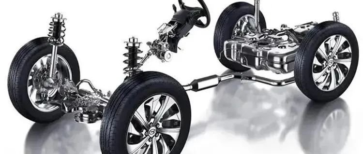 被“遗忘”的底盘——“丈量”现实与实现的距离 | 苏雨农的长镜头