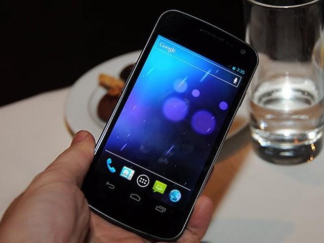 盘点智能手机那些被淘汰的设计 00后没几个认识休闲区蓝鸢梦想 - Www.slyday.coM 盘点智能手机那些被淘汰的设计 00后没几个认识休闲区蓝鸢梦想 - Www.slyday.coM