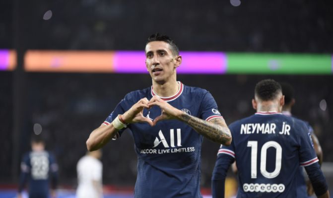 12场轰8球!<a href=