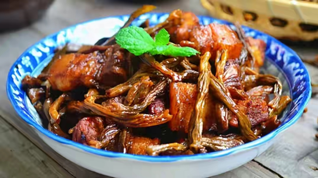 晒干豆角,牢记别直接晒,80岁老奶奶教您一招,放一年也不坏 晒干豆角,牢记别直接晒,80岁老奶奶教您一招,放一年也不坏