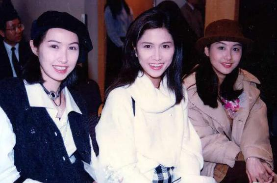 发腮比发福可怕！8位因发腮颜值暴跌的明星，对比堪比“毁容”