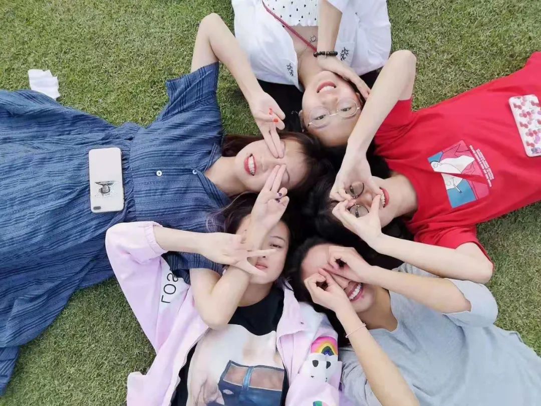 第一!00后大学生成特战女兵“神枪手”,双手让人心疼休闲区蓝鸢梦想 - Www.slyday.coM 第一!00后大学生成特战女兵“神枪手”,双手让人心疼休闲区蓝鸢梦想 - Www.slyday.coM