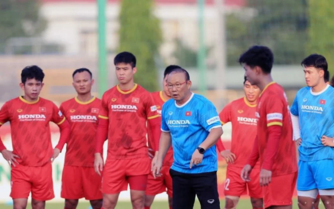 1比0！3次争议判罚！越南队小胜对手连续4次晋级U23亚洲杯正赛