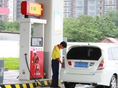 95号汽油比92号更耐烧吗？车主亲测给出答案