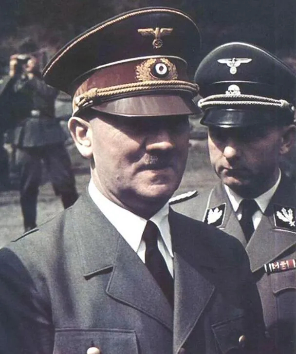 日本偷袭珍珠港后，德国为何冒着两线作战的风险，主动对<a href=