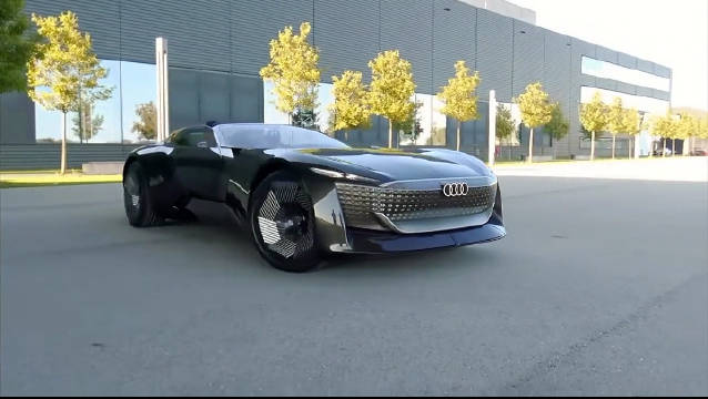 奥迪全新skysphere 概念车，做到无人驾驶，同时轴距还能自由伸缩