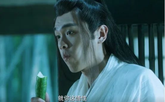 辣眼头套冲击！陈伟霆、张若昀败于龙须刘海，任嘉伦一头脏辫滑稽