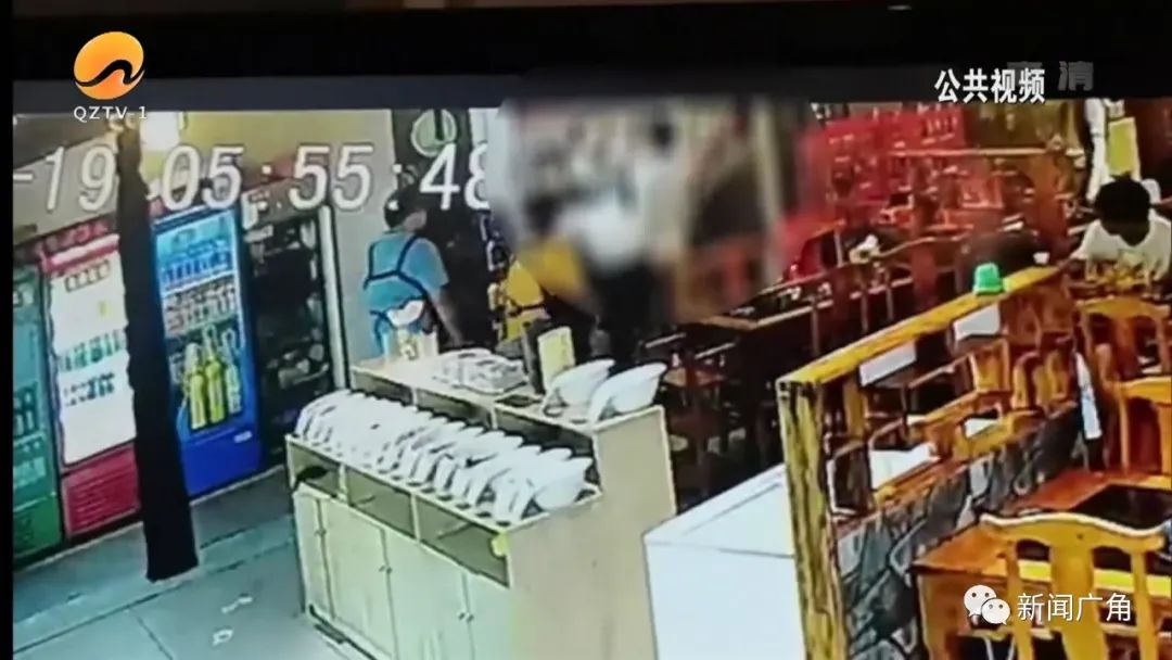 石狮一家餐馆内,为了抢厕所,两桌人大打出手休闲区蓝鸢梦想 - Www.slyday.coM 石狮一家餐馆内,为了抢厕所,两桌人大打出手休闲区蓝鸢梦想 - Www.slyday.coM