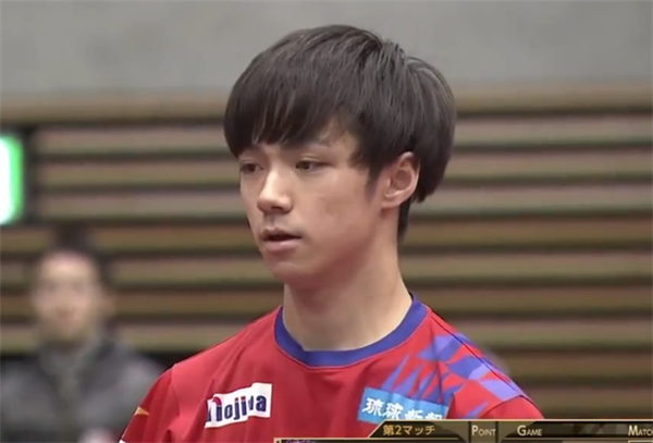 国乒2人进4强，梁靖崑进半决赛！3-0<a href=