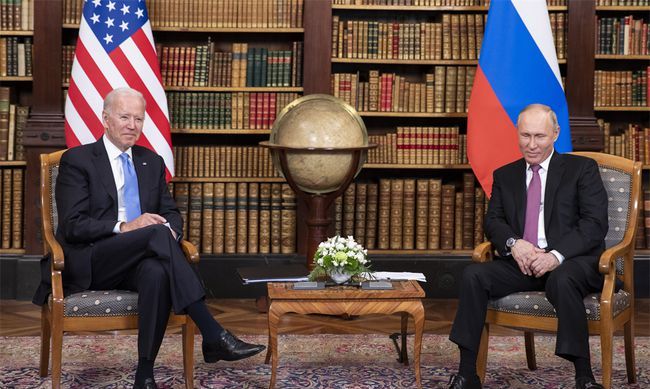 俄美关系又有新动向!中情局局长突然密访<a href=