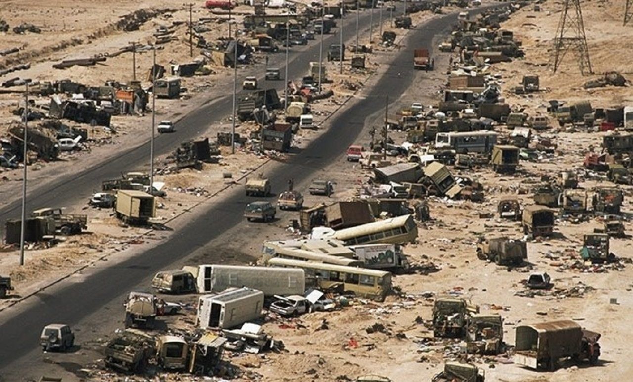 伊朗无奈承认事实,只有一国能平息中东战火,不是<a href=