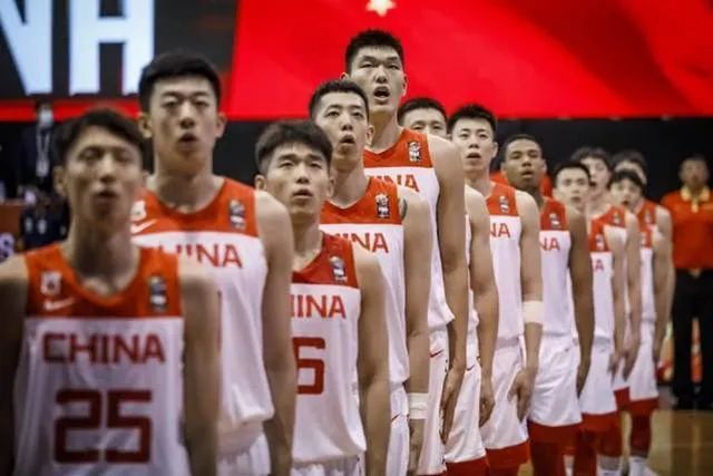 胡明轩掉队！周琦​成功签约李宁，喊话杜锋：打<a href=
